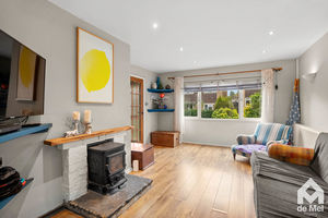 Photo 16- click for photo gallery